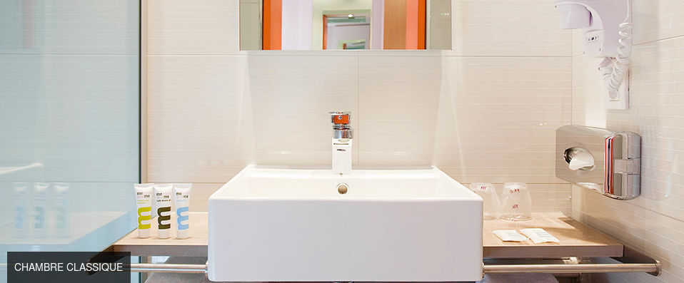 Mercure Paris 15 Porte de Versailles ★★★★ - Vivez la douceur de vivre parisienne dans le 15e arrondissement. - Paris, France