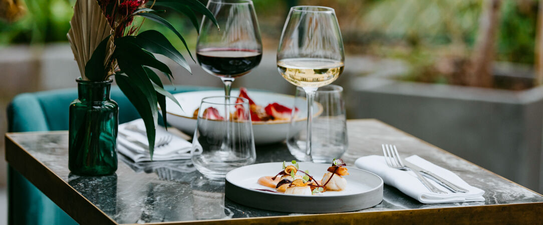 Hôtel La Conversation - A charming boutique hotel in a leafy corner of Paris. - Paris, France