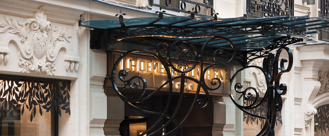Demeure Montaigne ★★★★★ - Adresse extraordinaire et intimiste au cœur du 8ème arrondissement. - Paris, France