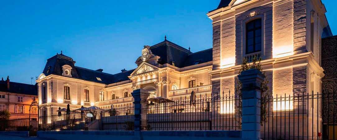 Best Western Premier Hotel de la Cité Royale ★★★★ - Unique and relaxing stay in central France. - Centre, France