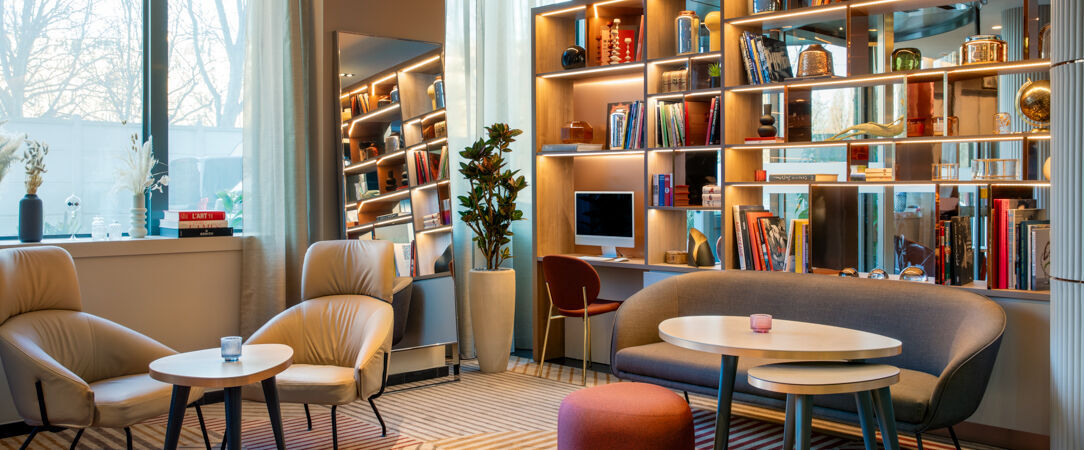 AC Hotel Paris Porte Maillot by Marriott ★★★★ - Explore Paris in elegance from the 17th arrondissement. - Paris, France