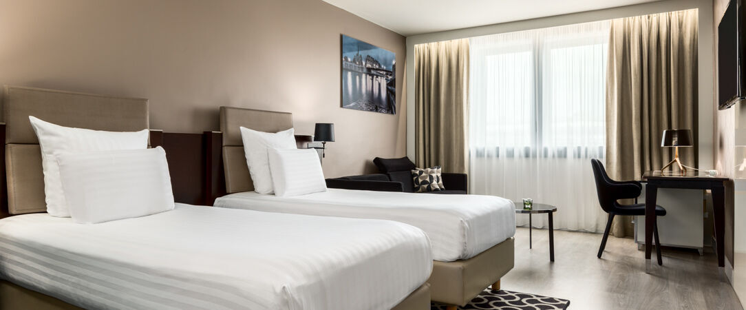 AC Hotel Paris Porte Maillot by Marriott ★★★★ - Explore Paris in elegance from the 17th arrondissement. - Paris, France
