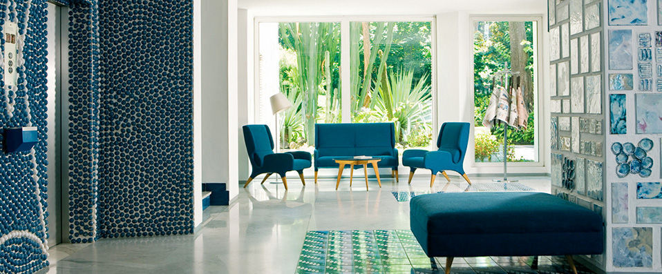 Parco dei Principi ★★★★★ - Sixties design splendour and luxury services overlooking the blue of the Bay of Naples. - Sorrento, Italy