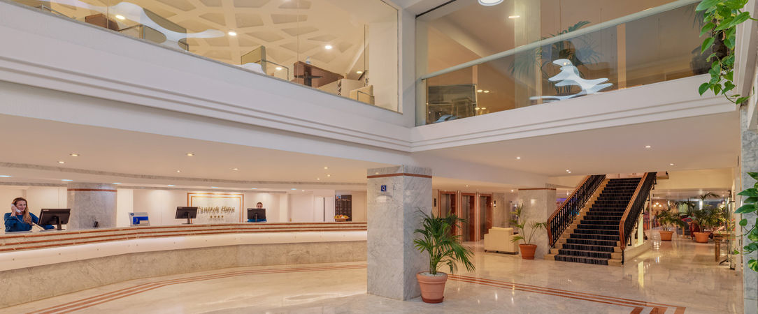 H10 Tenerife Playa ★★★★ - Douceur îlienne depuis cette adresse face à la mer. - Tenerife, Espagne