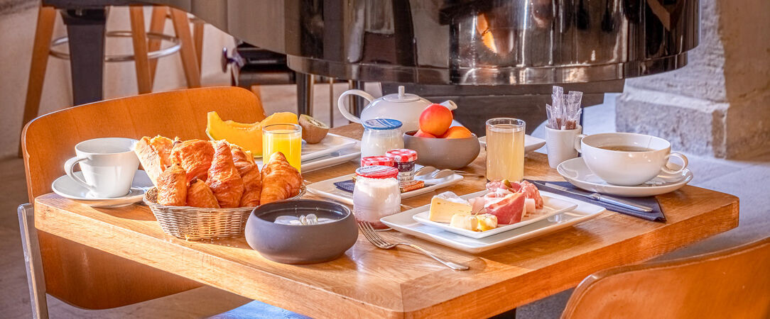 Boutique Hôtel Entraigues ★★★★ - Séjour de charme dans le sud de la France. - Uzès, France