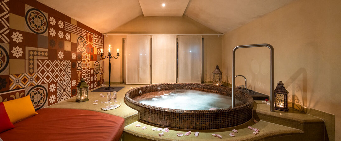 Romantik Hotel Schweizerhof ★★★★★ - Last Minute - In the very heart of green Grindelwald - Canton of Bern, Switzerland
