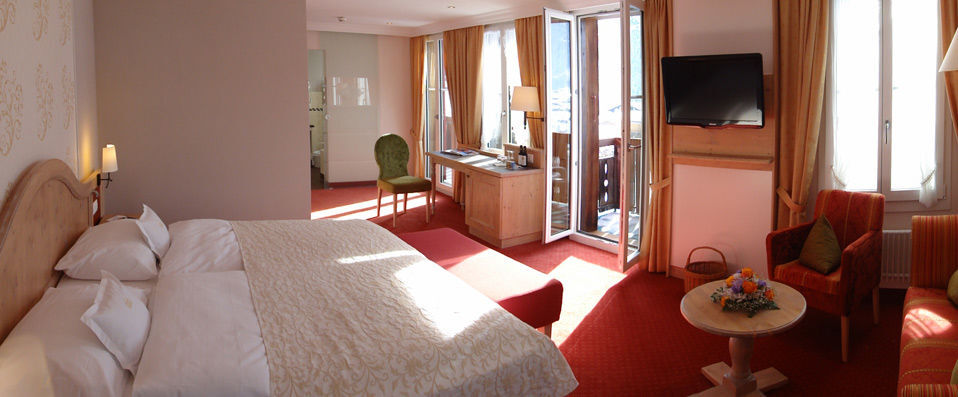 Romantik Hotel Schweizerhof ★★★★★ - Last Minute - In the very heart of green Grindelwald - Canton of Bern, Switzerland