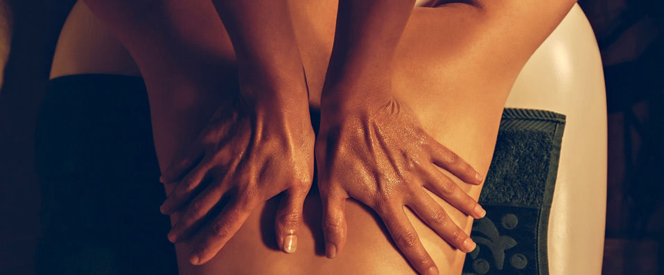 Romantik Hotel Schweizerhof ★★★★★ - Last Minute - In the very heart of green Grindelwald - Canton of Bern, Switzerland