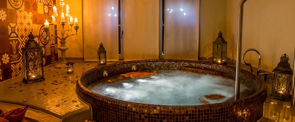 Romantik Hotel Schweizerhof ★★★★★ - Last Minute - In the very heart of green Grindelwald - Canton of Bern, Switzerland