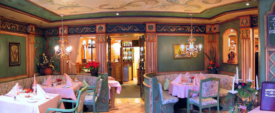 Romantik Hotel Schweizerhof ★★★★★ - Last Minute - In the very heart of green Grindelwald - Canton of Bern, Switzerland