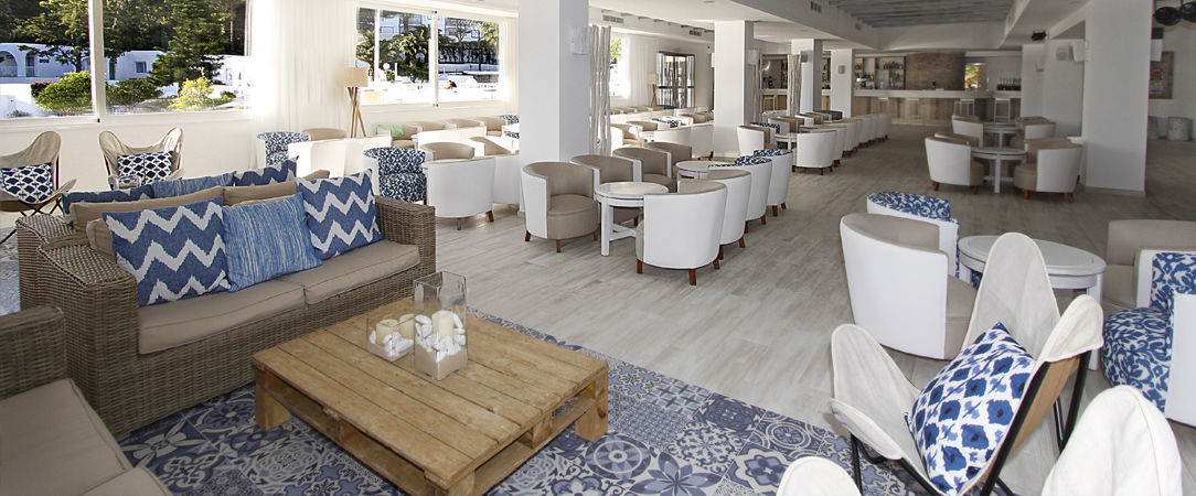 Portinatx Beach Club Hotel ★★★★ - Une adresse à l’image de l’île blanche. - Ibiza, Espagne
