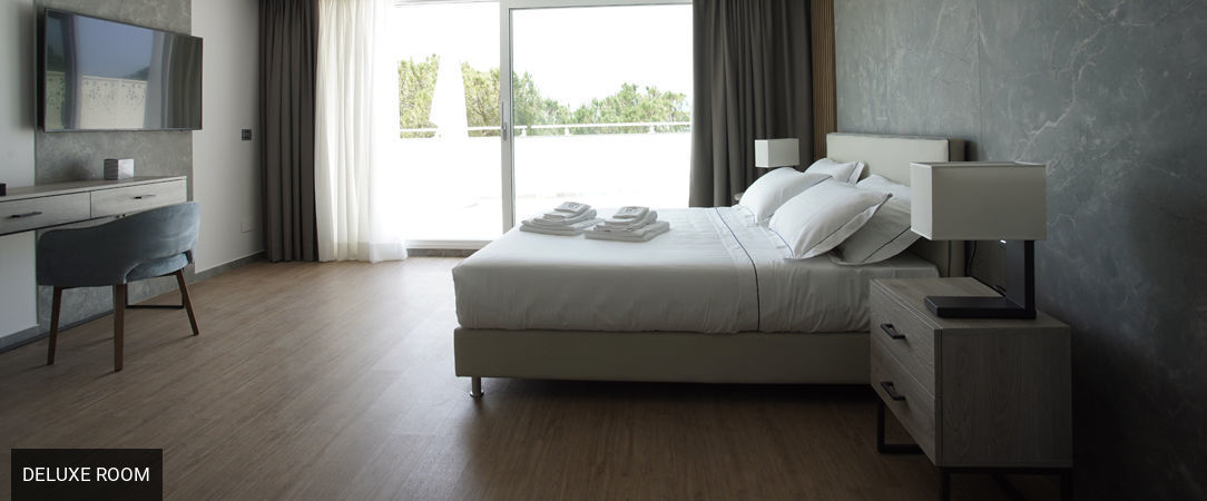 Hotel Byron ★★★★ - Sleek and modern establishment overlooking the Ligurian Sea. - Lerici, Italy