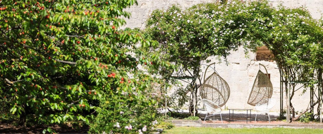 Hostellerie de l'Abbaye de la Celle ★★★★★ - Peace and Conviviality in the house of Alain Ducasse. - Provence, France