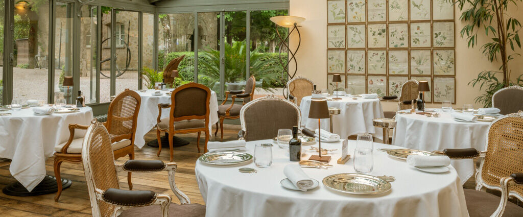 Hostellerie de l’Abbaye de la Celle - Maison Alain Ducasse ★★★★★ - Séjour gastronomique luxueux en Provence dans une Maison signée Ducasse. - Var, France