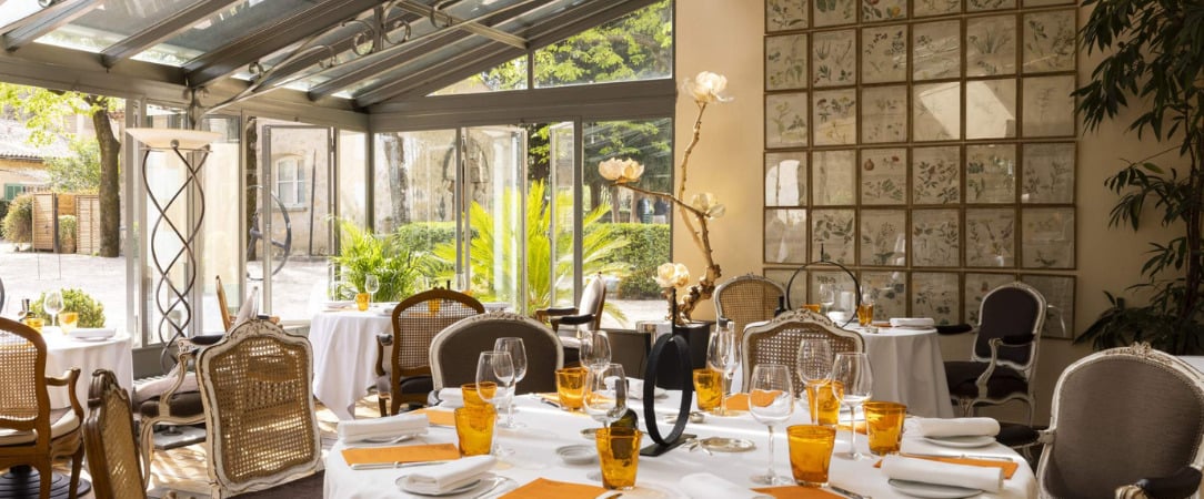 Hostellerie de l’Abbaye de la Celle - Maison Alain Ducasse ★★★★★ - Séjour gastronomique luxueux en Provence dans une Maison signée Ducasse. - Var, France