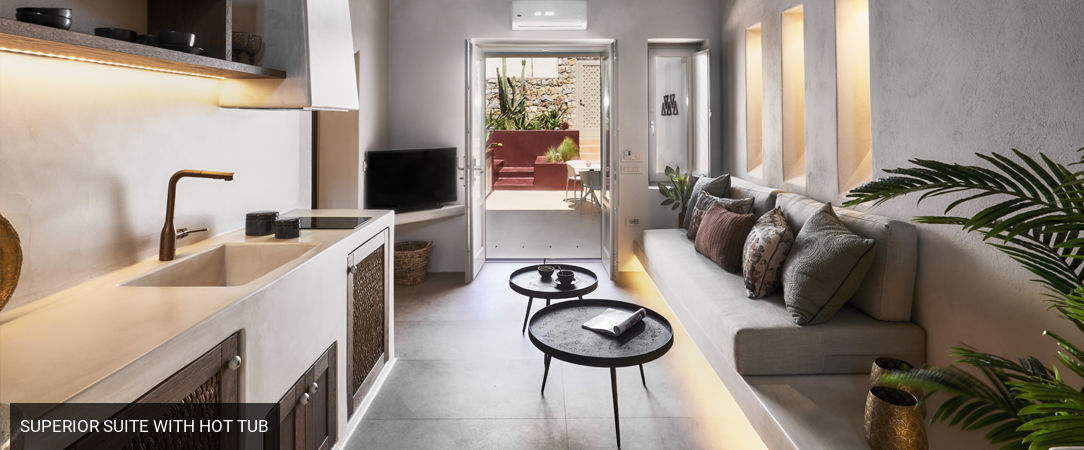 Domus Hestia Suites - Luxury suite accommodation with private hot tub in picturesque island village - Santorini, Greece