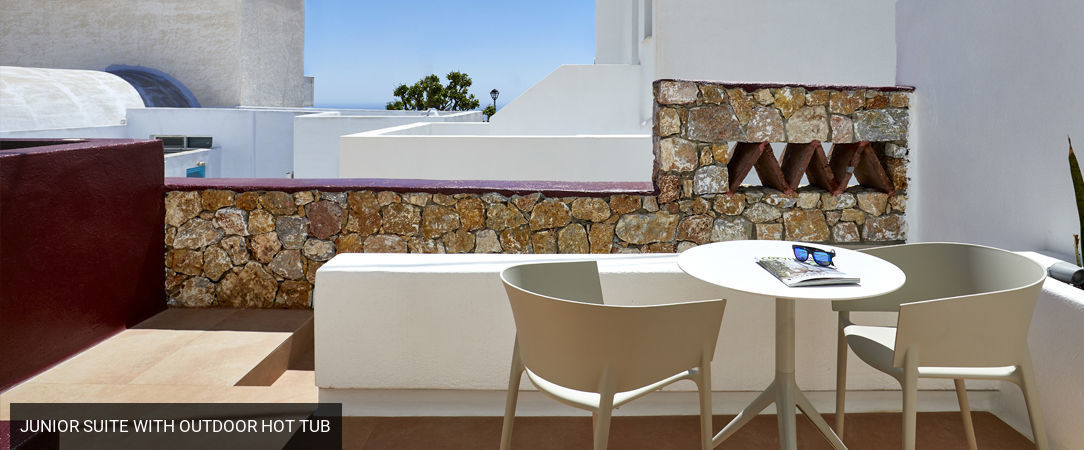 Domus Hestia Suites - Luxury suite accommodation with private hot tub in picturesque island village - Santorini, Greece
