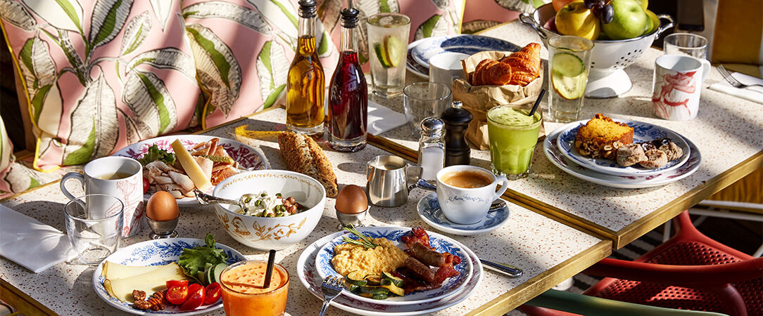 Mama Shelter Luxembourg - Discover Luxembourg's vibrant charm in a stylish, playful sanctuary. - Luxembourg