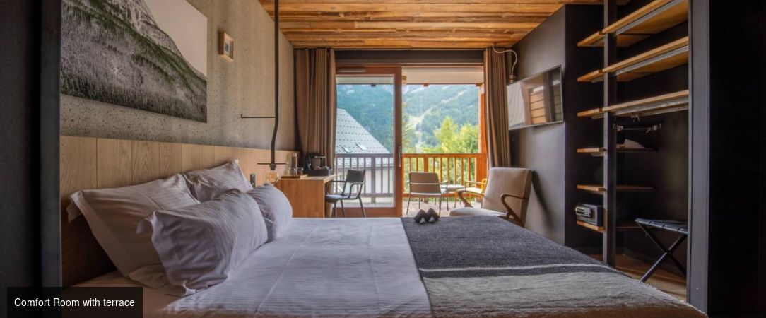 Hôtel Restaurant Le Monêtier - Warm and inviting indulgence nestled away in the dramatic Alps. - Hautes-Alpes, France