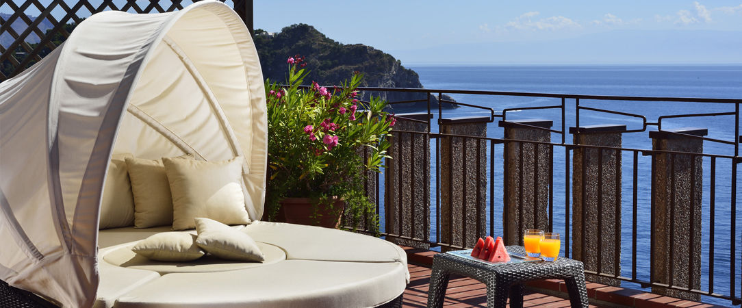 UNAHOTELS Capotaormina ★★★★ - Overlooking Mt Etna along the Sicilian coast. - Sicily, Italy