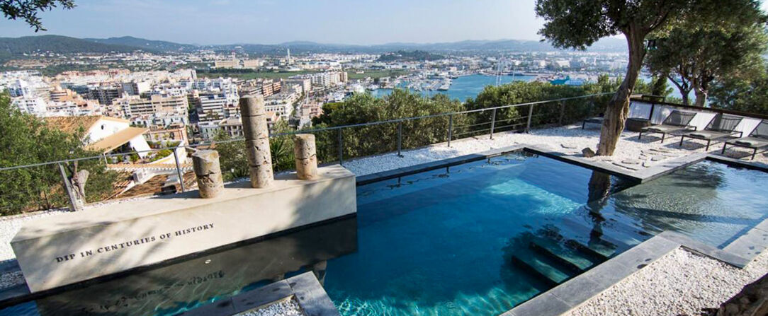 Hotel La Torre del Canonigo ★★★★ - Amoureux de la vie & d’authenticité : vos rêves prennent vie à Ibiza. - Ibiza, Espagne