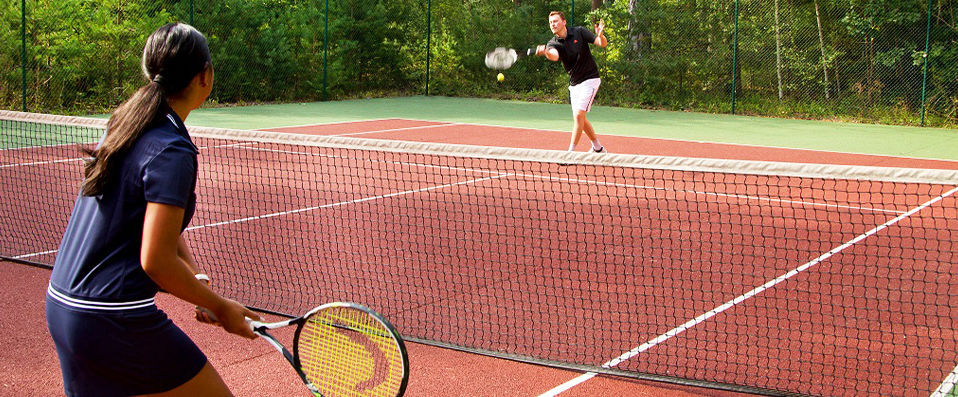 Tiara Château Hôtel Mont Royal Chantilly ★★★★★ - Last Minute -  - Chantilly, France