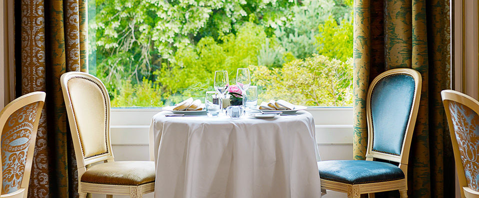 Tiara Château Hôtel Mont Royal Chantilly ★★★★★ - Last Minute -  - Chantilly, France