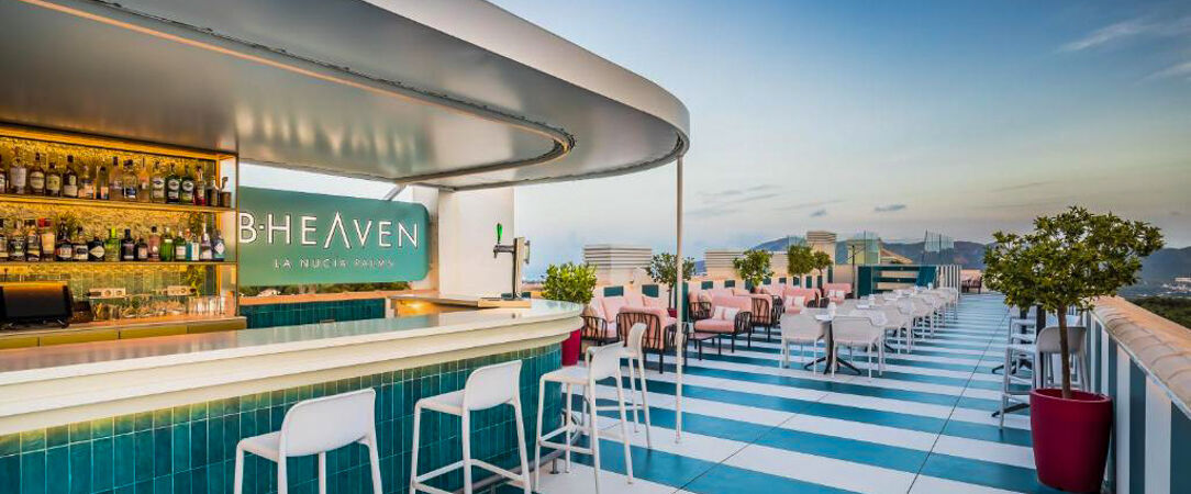 Barceló La Nucía Palms - Adults Recommended ★★★★★ - Une parenthèse contemporaine sous le soleil espagnol, entre palmiers, mer et reliefs doux dans la région d’Alicante. - Alicante, Espagne