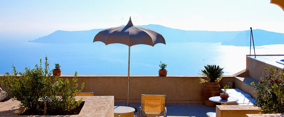 La Maltese Estate Villa ★★★★★ - Par Marine Gonindard, correspondante de VeryChic - Santorin, Grèce