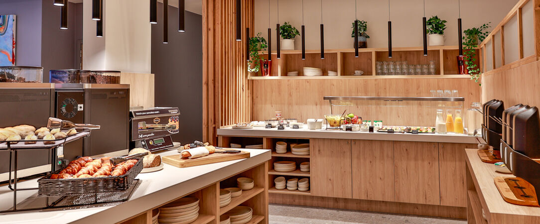 Radisson Hôtel Liège City Centre ★★★★ - Une adresse contemporaine bien située à Liège,pour (re)découvrir les charmes de la Cité Ardente. - Liège, Belgium