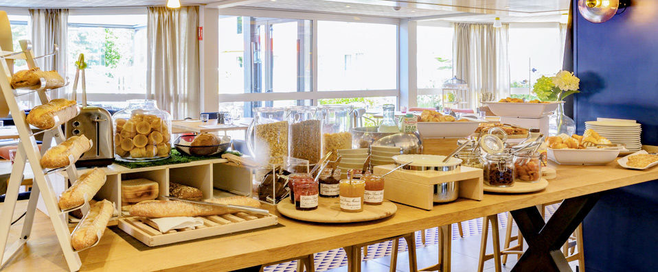 Demeure de Campagne Chemin de Sologne - A calming retreat immersed in the beauty of The Loire Valley. - Orléans, France