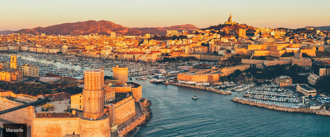 Mercure Marseille Canebière Vieux Port ★★★★ - Adresse étoilée & idéalement située à deux pas du Vieux-Port. - Marseille, France