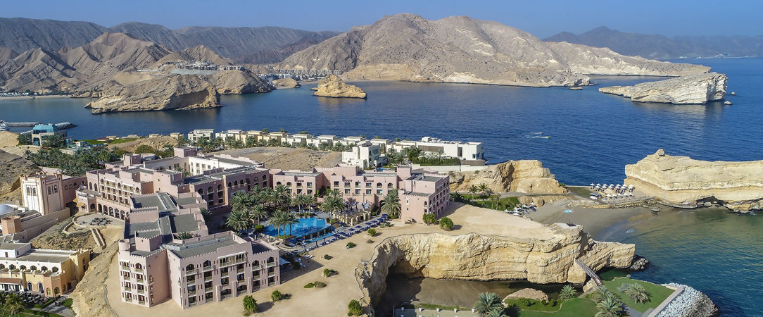 Shangri-La Al Husn, Muscat ★★★★★ - Luxurious stay in an authentic Arabian palace overlooking the Sea of Oman. - Mascate, Oman