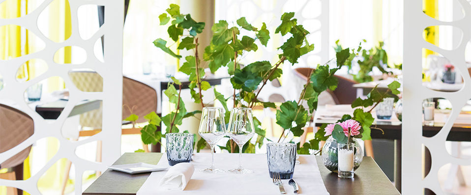 Le Richebourg Hotel Restaurant & Spa ★★★★ - Last minute -  - Burgundy, France