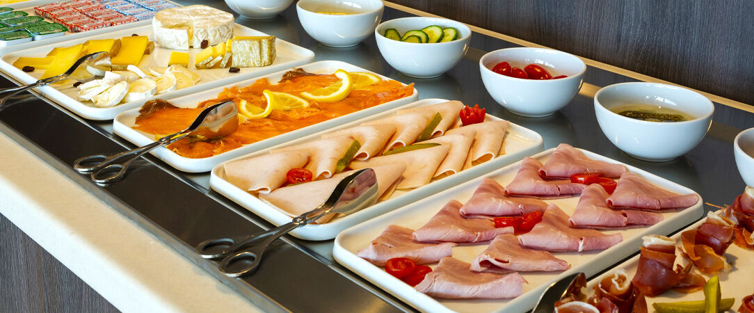 Hôtel Roi Soleil Prestige Plaisir - St Quentin ★★★★ - Dernière minute - Invitation au plaisir à l’Ouest de Paris. - Yvelines, France