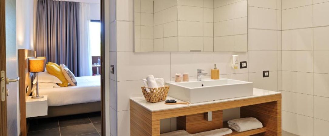 Hôtel San Lucianu ★★★★ - A luxurious beach holiday on stunning Corsica. - Corsica, France