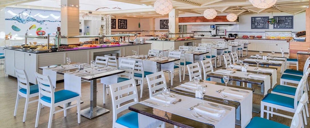 H10 Suites Lanzarote Gardens ★★★★ - The perfect family escape to the heart of Costa Teguise. - Lanzarote, Spain