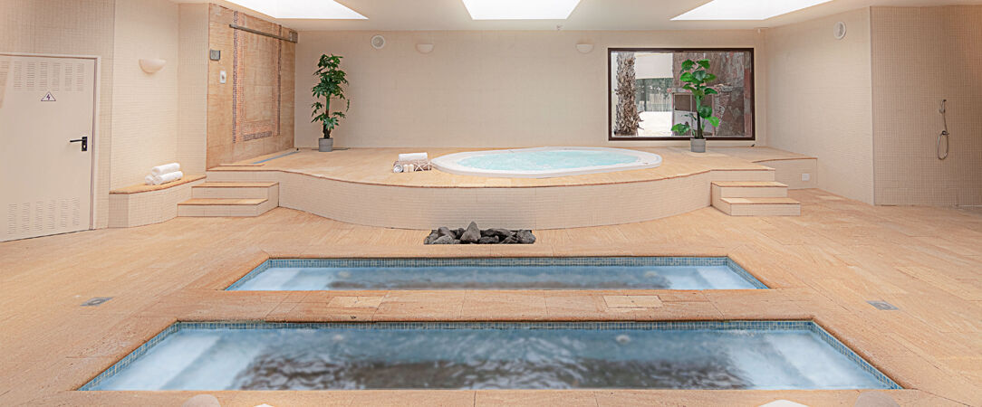 Vitalclass Lanzarote Resort ★★★★ - Everything at your fingertips in the marvellous Lanzarote. - Lanzarote, Spain