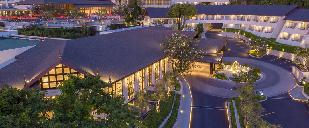 Diamond Cliff Resort & Spa ★★★★★ - A five-star resort overlooking a paradisaic beach in Thailand. - Phuket, Thailand