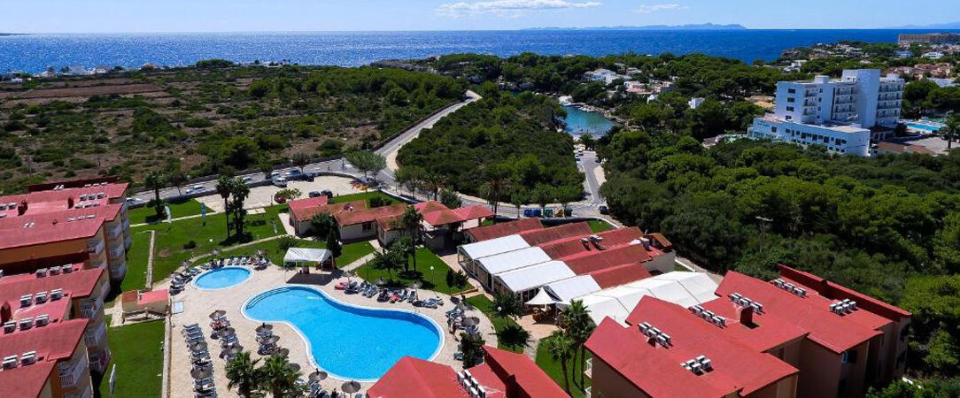Pierre & Vacances Resort Menorca Cala Blanes - A quelques pas des eaux cristallines de Cala en Blanes. - Minorque, Espagne