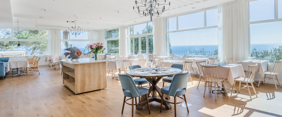 Park Hotel San Jorge ★★★★ - Luxurious comfort in the freedom of your own new apartment. - Costa Brava, Spain