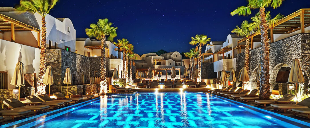 Radisson Blu Zaffron Resort - Adults Only ★★★★★ - Dans le bleu des Cyclades, séjour de luxe à Santorin. - Santorin, Grèce