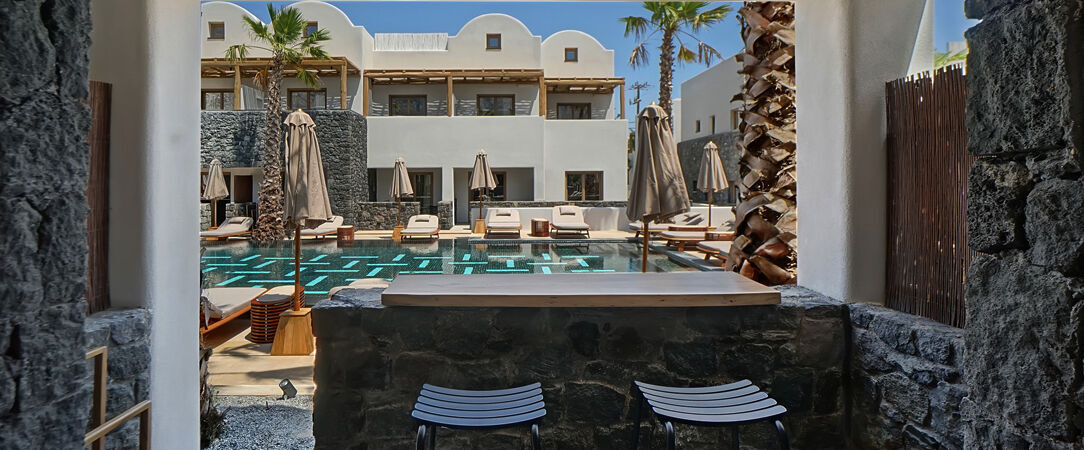 Radisson Blu Zaffron Resort - Adults Only ★★★★★ - Dans le bleu des Cyclades, séjour de luxe à Santorin. - Santorin, Grèce
