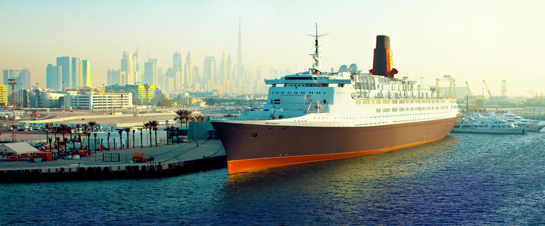 Queen Elizabeth 2 Hotel ★★★★ - Racines britanniques ancrées au port de Dubaï - Dubaï, Émirats arabes unis