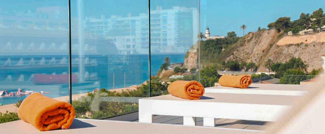 Hotel Kaktus Playa ★★★★★ - Modern & elegant wonder on the coast of the peaceful Mediterranean Sea. - Catalonia, Spain