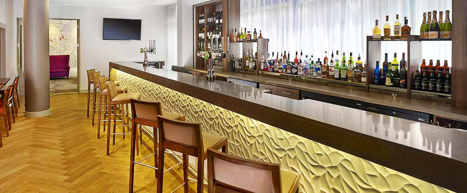 DoubleTree by Hilton London Angel Kings Cross ★★★★ - Your Hilton home in a trendy North London neighbourhood. - London, United Kingdom
