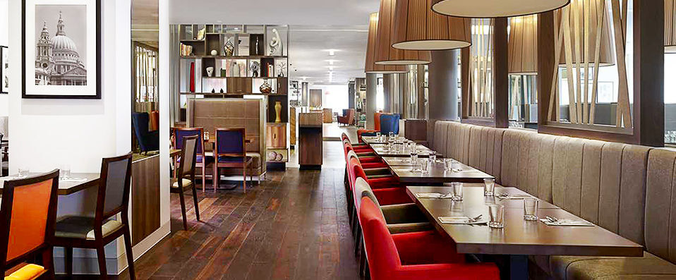 DoubleTree by Hilton London Angel Kings Cross ★★★★ - Your Hilton home in a trendy North London neighbourhood. - London, United Kingdom