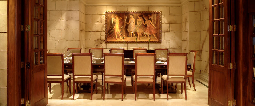 Grand Hyatt Muscat ★★★★★ - Enchanting Arabian-style gem in the heart of beautiful Muscat. - Muscat, Oman