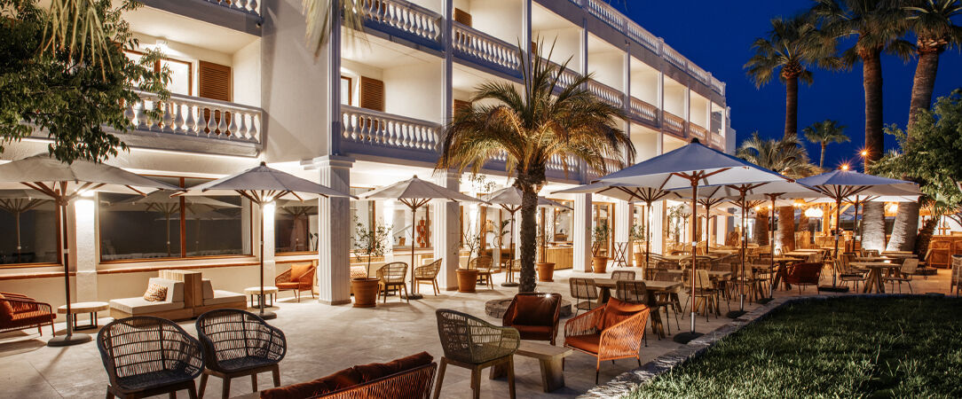 Hôtel Le Mirage ★★★★ - A bohemian-chic retreat in the heart of Europe’s most flowered village. - Bormes-les-Mimosas, France