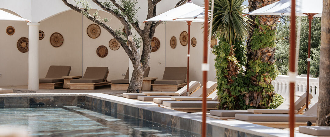 Hôtel Le Mirage ★★★★ - A bohemian-chic retreat in the heart of Europe’s most flowered village. - Bormes-les-Mimosas, France